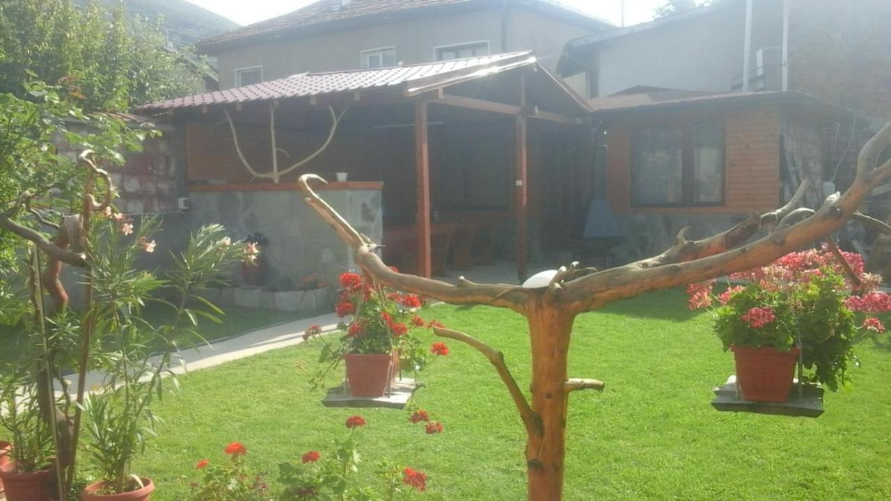 Holiday Guest House Kemo Sapareva Banya Exterior foto